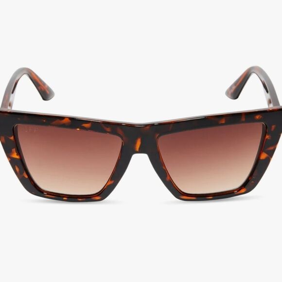 DIFF Eyewear Daisy Round Sunglasses- Matte Black Tortoise main image 8